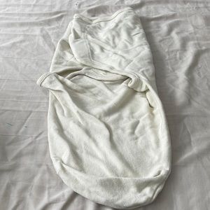 SwaddleMe, Iminfant size SMALL, Velcro swaddler.